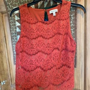 🌱Monteau Orange sleeveless lace top